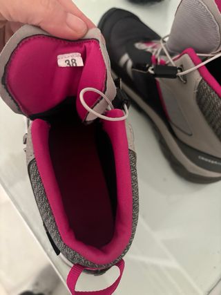 Botas montaña niña Quechua Talla 38