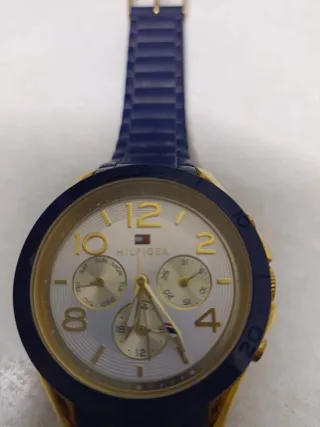 Reloj Tommy Hilfiger Azul y Dorado