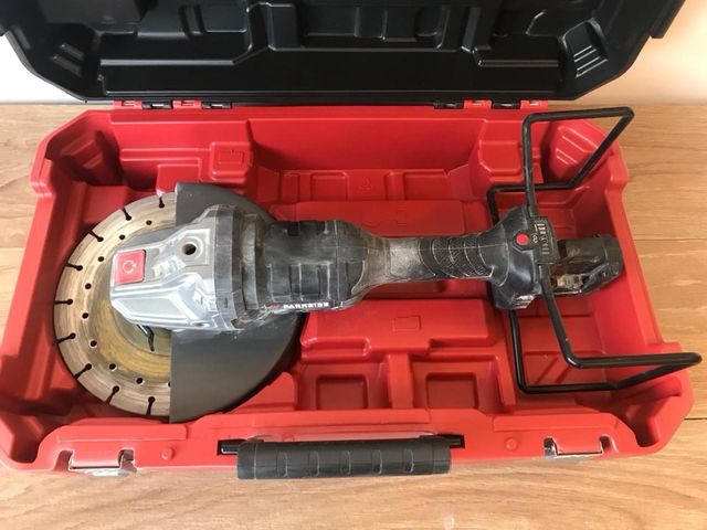 Lixadeira angular recarregável 40V