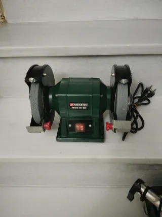 Amoladora Parkside PDOS 200 B2