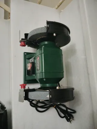 Amoladora Parkside PDOS 200 B2