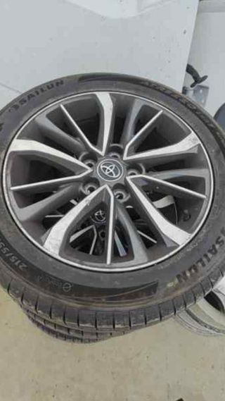 305832 juego llantas 215/55/r17 toyota avensis t27