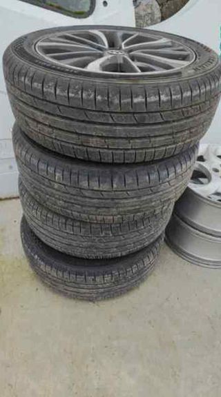 305832 juego llantas 215/55/r17 toyota avensis t27