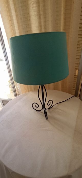 Lámpara de mesa turquesa