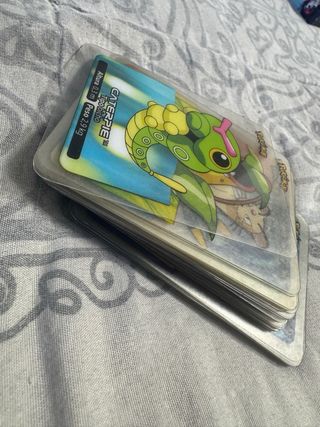 150 Cartas Pokémon + 40 Lamincards