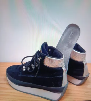 Botas Napapijri Mujer Negras y Plateadas