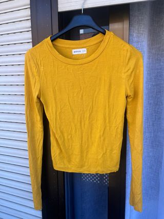 Camiseta Stradivarius manga larga mostaza XS