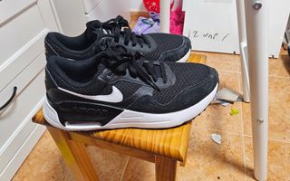 Nike Air Max SYSTM Negro Gris Blanco