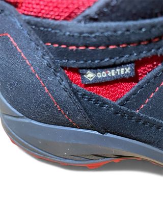 Botas montaña Chiruca 35 Rojas Gore-Tex