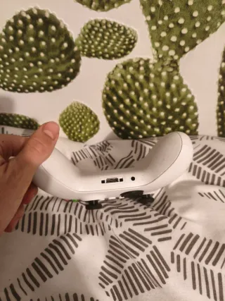 Controller Xbox Series S da riparare