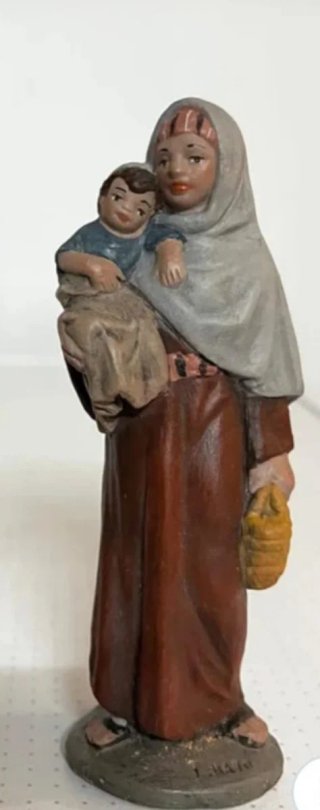 Belén J.L. Mayo Figura 11 cm