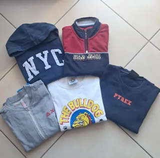 Lotto 5 felpe taglia 12 anni