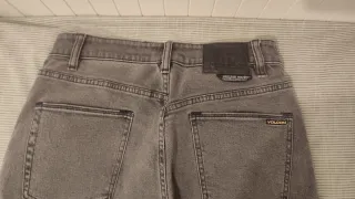 Pantalón Volcom Gris/ Relaxed Straight