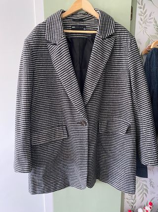 Abrigo oversize Asos T.46