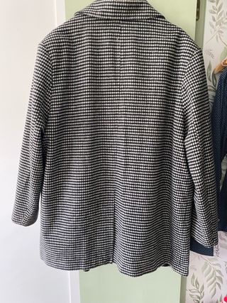 Abrigo oversize Asos T.46