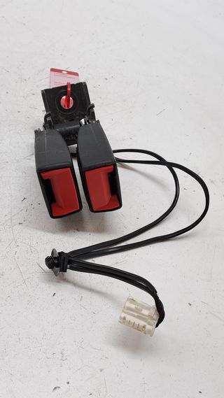 ENGANCHE CINTURON PEUGEOT 308