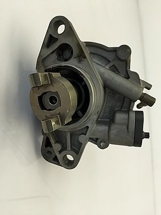 DEPRESOR FRENO / BOMBA VACIO OPEL CORSA D (2)