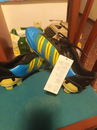 Botas de fútbol Adidas Predator Talla 42