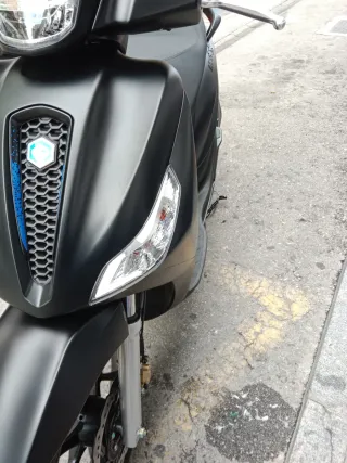 Piaggio MedleyS 125 ABS Negra Mate