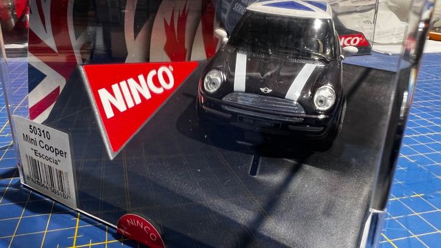 Ninco Mini Cooper Escocia Flag Series