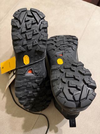 Botas Montaña Mammut Gore-Tex Vibram