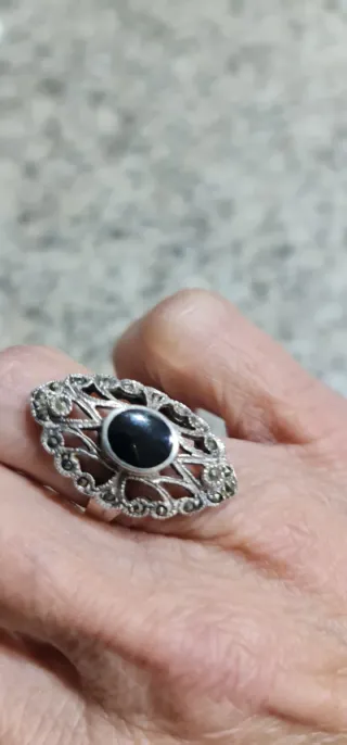 Anillo Isabelino de Plata de ley 925.