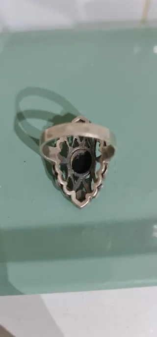 Anillo Isabelino de Plata de ley 925.