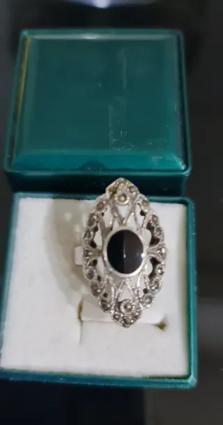Anillo Isabelino de Plata de ley 925.
