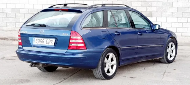 Mercedes-Benz Clase C 2006