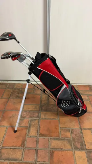 Bolsa y palos de golf Wilson junior