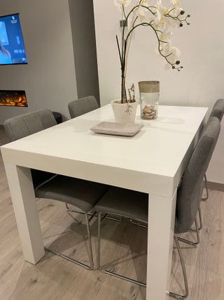 Tavolo da Pranzo Bianco Estensibile + 4 Sedie