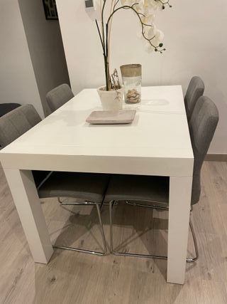 Tavolo da Pranzo Bianco Estensibile + 4 Sedie