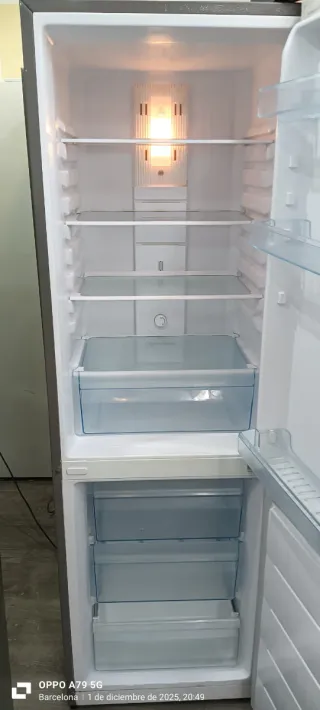 Nevera Combi Daewoo No Frost A+