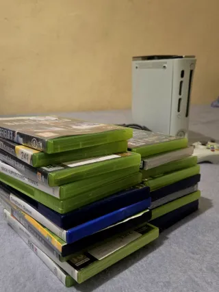 Xbox 360 Completa + 2 Controles+120GB+Juego
