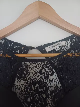 Vestido negro con encaje