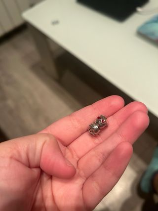 Charm fijador Pandora Cereza Roja Plata