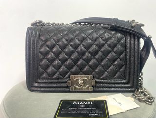 Bolso Chanel Boy Negro Cuero