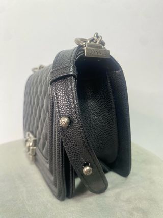 Bolso Chanel Boy Negro Cuero