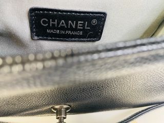 Bolso Chanel Boy Negro Cuero