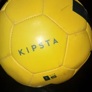 Pelota de fútbol amarilla Kipsta