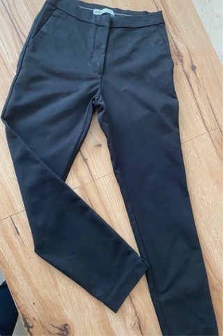 Pantalón negro Lefties