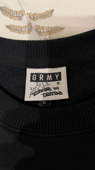 Sudadera Grimey Saoirse Negra