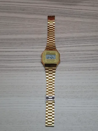 Reloj Casio A168 WR Dorado