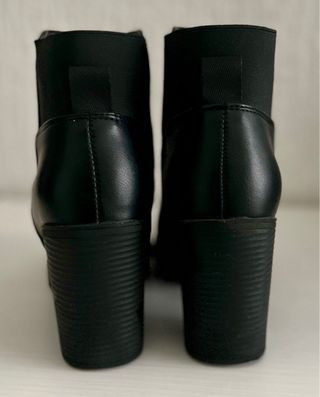 Stivaletti donna invernali come nuovi n.37 €9,99.