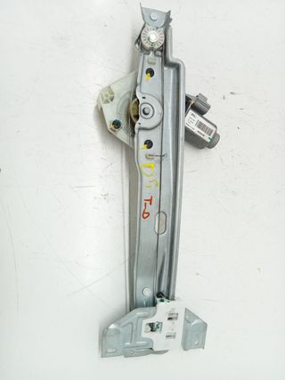 ELEVALUNAS TRASERO DERECHO FORD KA+