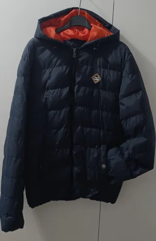 Chaqueta acolchada hombre azul y naranja