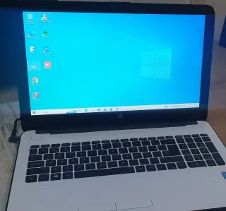 Portátil HP 15-ac109ns Blanco