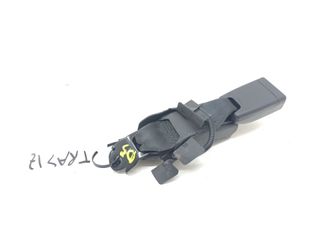 ENGANCHE CINTURON TOYOTA YARIS (4)