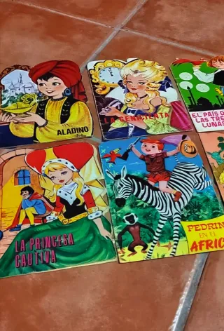 Cuentos infantiles troquelados antiguos
