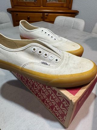 Zapatillas Vans Blancas Goma Marrón